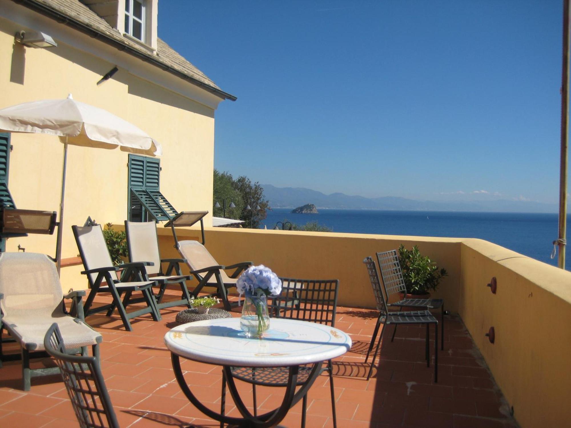 Palazzo Vescovile Hotel Noli Εξωτερικό φωτογραφία