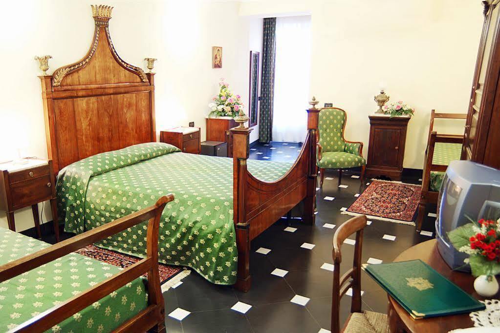 Palazzo Vescovile Hotel Noli Εξωτερικό φωτογραφία